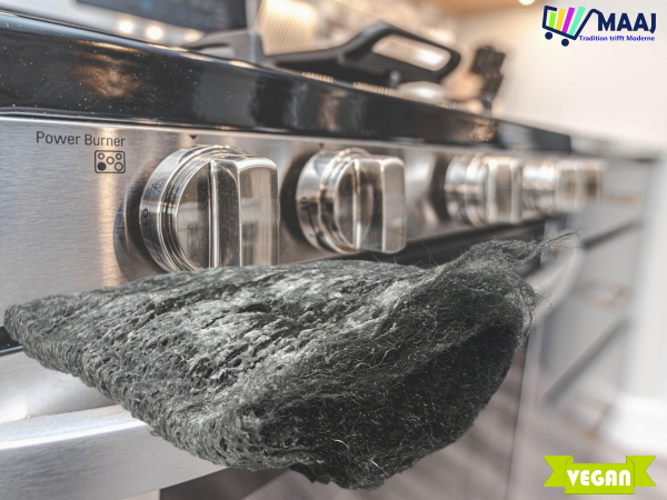 verseifte Pads für Grill und Backofen mit Handschuhen
