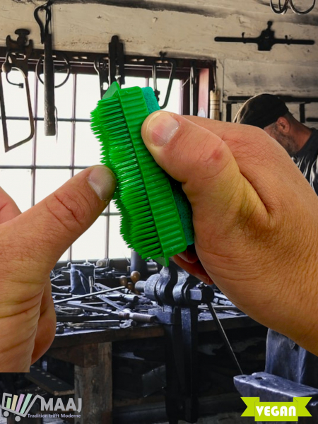 Handbürste mit Bimsschwamm